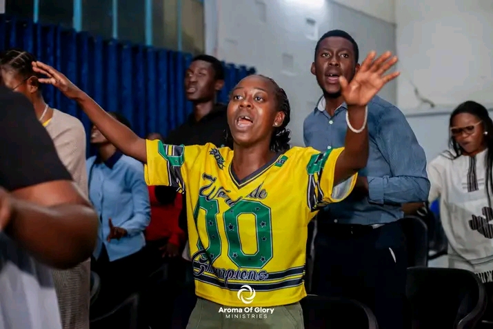Aroma of Glory Ministries praise team
